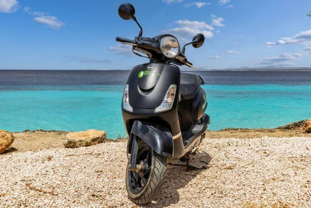 scooter-rental-bonaire